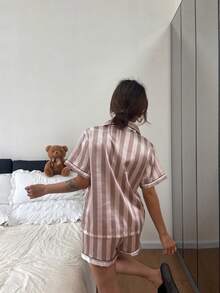 Dreamivo 灰色条纹真丝女士短袖短裤睡衣套装，家居服 - 淺灰色 - 查看 2