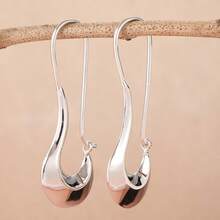 1 Pair Classic Minimalist Style Creative Silver Hoop Earrings, Casual Or Party Wear Accessory, Ideal Gift For Women And Girls - Silver - View 2