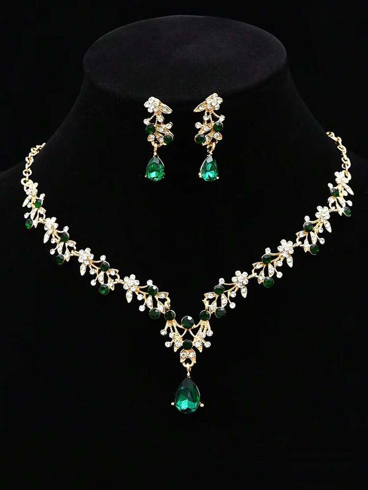 3 PiecesBride Rhinestone Fashion Women's V-Neck Green Earrings Necklace Banquet Jewelry Set - Green - View 1