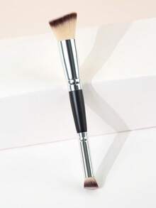 SEPROFE 1pc Dual-Ended Makeup Brush, Multifunctional 2-In-1 Foundation And Concealer Brush, Angled Head Seamlessly Fits Face And Eyes, Ultra-Soft Fibers Won't Irritate Skin, Suitable For Daily Foundation Or Concealer Makeup Use - Black - View 6