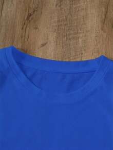 可愛女款 T-shirt，標準長度針織短袖圓領上衣，適合日常時尚、戶外、Y2K、街頭風格 - 彩蘭 - 查看 3