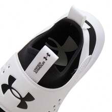 Under Armour 男款 UA Runplay 慢跑鞋，戶外運動舒適緩震跑鞋，適合日常通勤與路跑，建議訂購大 0.5-1 號，3024870-002 - 黑色/白色 - 查看 8
