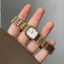 1件 CILOA 时尚精致小众高端防水女士腕表，日常佩戴 - 白色 - 查看 1