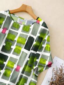 Bohemian Style Casual Plus Size Women's Round Neck Short Sleeve T-Shirt, Multicolor Patchwork, Random Print Design, Suitable For Spring And Summer - Green - View 11