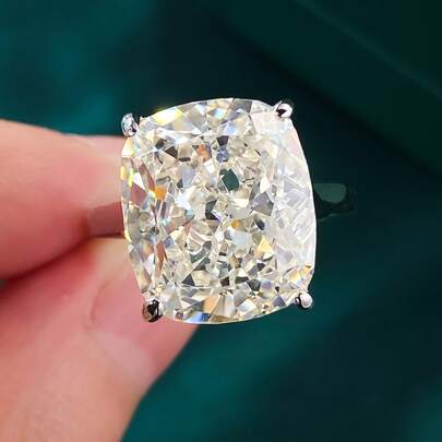 Luxury Fashion High-End Thick Rectangle Ice Flower Cut Cubic Zirconia Classic Pure Ring For Women