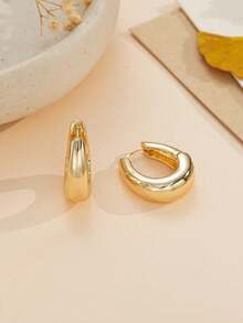 Chunky Gold U-Shaped Hoop Earrings – Hypoallergenic Jewelry For Everyday Wear - Gold - View 5