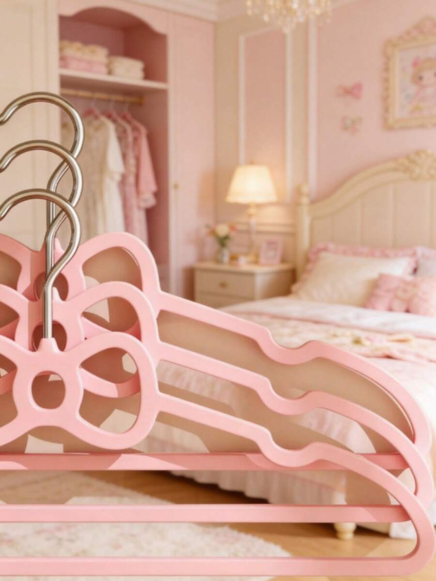10pcs Pink Butterfly Shaped Plastic Hangers, Creative Student Dorm Clothes Drying Rack, Cute Non-Slip Clothing Hanger