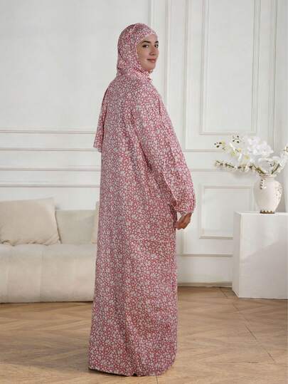 Ditsy Floral Hooded Abaya Robe, Loose Batwing Sleeve Concealing Dress For Prayer, Fresh Ditsy Floral Breathable Casual Robe, Plus Size Long Sleeve Maxi Dress, Soft Pink Floral Dress, Popular Middle Eastern & Southeast Asian Style Long Robe