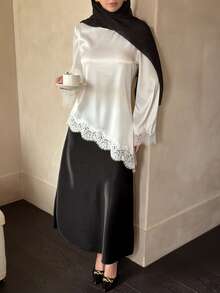 新款白色缎面蕾丝衬衫，优雅圆领长袖设计，不对称蕾丝袖口，修身显瘦的穆斯林职业衬衫，春季款 - 白色 - 查看 4
