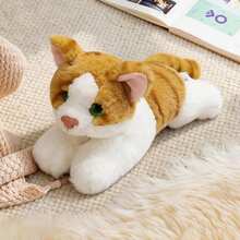 26厘米/10.23英寸卧姿猫毛绒玩具，柔软蓬松，金丝虎斑/暹罗/三花猫款式，逼真猫咪毛绒玩具，生日和节日礼物，男孩女孩收藏玩具，万圣节和圣诞节礼物，儿童节礼物 - 彩色 - 查看 13