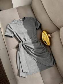 Women's Elegant Short Sleeve A-Line Knit Mini Dress, Asymmetric Hem, Round Neck Design, High Elasticity, Showcasing Sexy Casual Dress Style - Grey - View 3