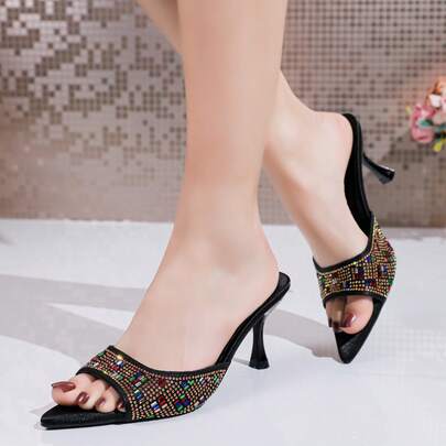 高跟制服鞋，镶钻女式高跟鞋，尖头细高跟，四季皆宜的高品质女鞋，时尚优雅的女士鞋，高贵典雅的女士派对鞋，婚礼宴会鞋，适合正式场合，百搭舒适，适合全年各种盛会、庆典、派对和正式活动，经久耐用，简约精致的设计