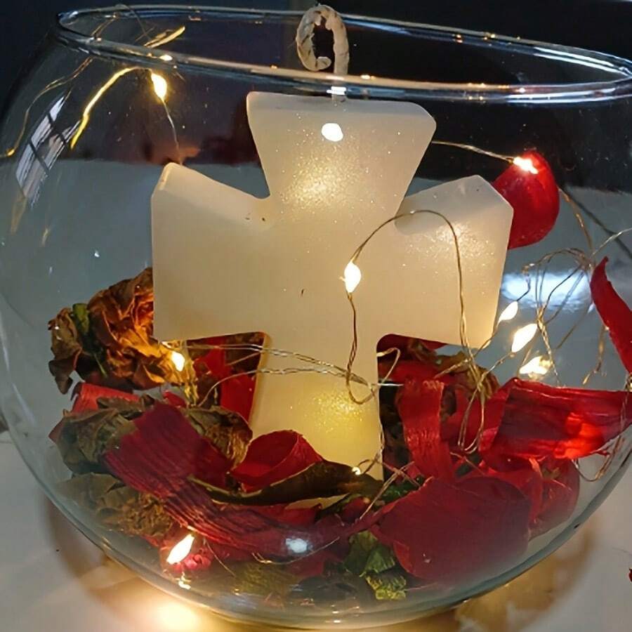 1个极简十字形硅胶蜡烛模具，设计用于制作珠子、汽车香氛、吊坠、肥皂、蜡烛、粘土、水泥工艺品、空气清新剂和环氧树脂浇铸 - 采用耐用硅胶材料制成 - 均碼 - 查看 1