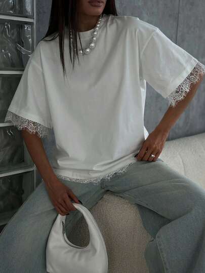 Maglietta casual da donna con scollo rotondo, maniche corte, in tessuto a maglia tinta unita con inserti in pizzo, adatta per uso quotidiano e appuntamenti, primavera/estate