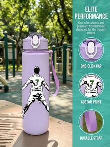 这款足球主题塑料水瓶，总容量750毫升/25盎司，采用耐用的PC材质制成，配有防漏弹出式瓶盖和挂绳。独特的足球主题印花设计，使其成为比赛日、车载水瓶、办公桌面的理想之选，也是情人节和生日的完美礼物。 - 查看 10