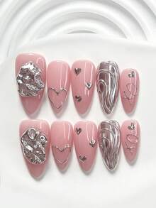 10件套手工美甲套装，包含3D液态金属美甲装饰，包括银色心形、3D线条贴纸，搭配银色镜面粉，打造时尚金属美甲。套装内含美甲工具（1个果冻贴纸+1个指甲锉）。适用于方形、短方形、杏仁形指甲，是派对、日常佩戴、活动、拍照、春夏通勤的理想之选。 - 彩色 - 查看 3
