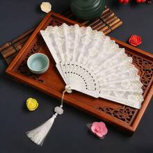 1把女士白色流苏手扇，饰以金色樱花图案，时尚折叠扇，适合夏季和假日佩戴 - 白色 - 查看 3