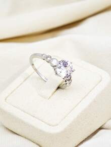 1枚时尚闪耀的六爪圆形立方氧化锆结婚戒指，铜镶嵌氧化锆女士戒指 - 銀色 - 查看 4