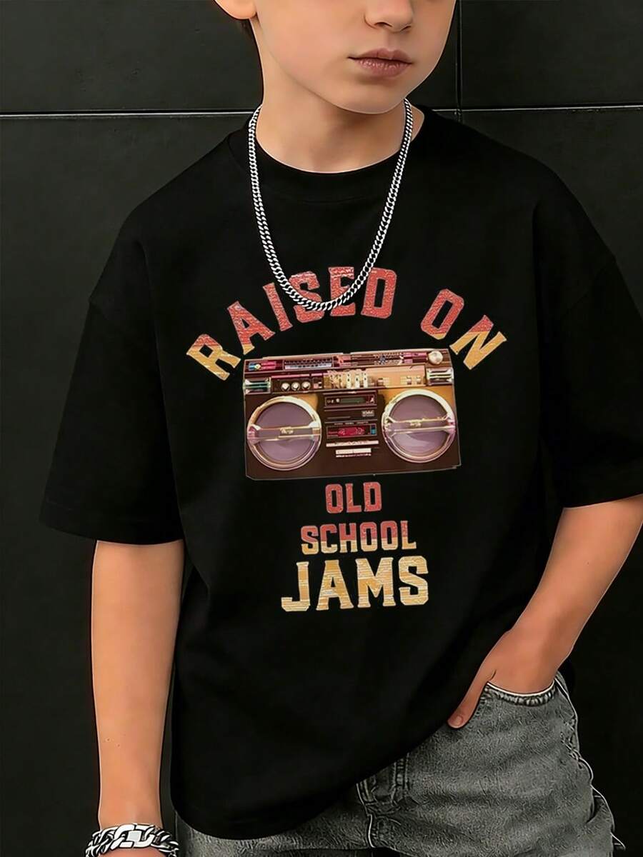 [Music Festival] Tween Boy Music Festival Letter Print Pullover Crew Neck T-Shirt - Spring, Summer, And Autumn Student Young Children's Short-Sleeve Top - Perfect For Playing And Casual Outings. A Fun And Colorful T-Shirt That Inspires Every Child's Imagination. Suitable For Sporty Boys' Everyday Wear, Street Style, And School Uniforms. - 黑色 - 查看 1