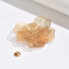 1枚欧美时尚夸张铜镶嵌仿珍珠镂空花朵胸针，适合宴会、商务及日常佩戴 - 金色 - 查看 6