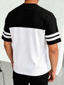 男士休闲黑白拼接短袖T恤，日常穿着、休闲通勤皆宜。 - 黑與白 - 查看 3