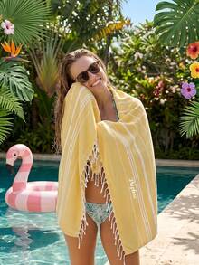 1 pieza Manta de playa bordada con nombre personalizado, decorada con flecos, tamaño 180*100cm. Hecha de tela a rayas con múltiples opciones de color. Adecuada para sofá, silla de sofá, ropa de cama, playa, piscina y decoración del hogar. Un excelente regalo de vacaciones para familiares y amigos. - Azul - Ver 6