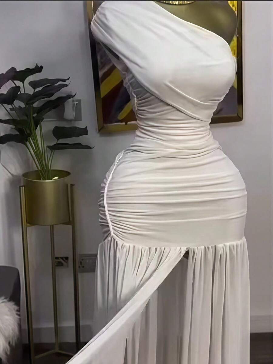 Women's Spring 2026 New Solid Color Sleeveless Slanted Collar Pleated Slim Split Long Dress - 白色 - 查看 1