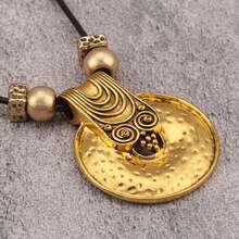 1 chiếc vòng cổ dài tối giản thời trang dành cho nữ, vòng cổ mặt dây chuyền phong cách Bohemian với đĩa khắc hạt cườm, phụ kiện dự tiệc lễ hội âm nhạc, quà tặng cho bạn trai/bạn gái. - Tấm bảng tròn dập nổi + hạt cườm - Xem 5