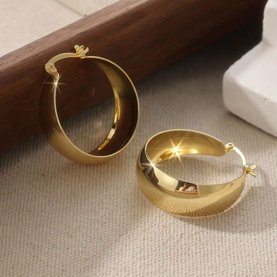 Elegant Gold-Tone Earrings, Minimalist Chic Earrings For Women, Versatile Accessory For Daily Life And Holidays - Gold - View 1