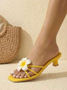 Women's Fashion Summer Yellow Striped Hibiscus Decor Kitten Heel Slide Sandals, Suitable For Daily, Vacation, Beach, Date And Other Occasions - Yellow With Frangipani - View 7