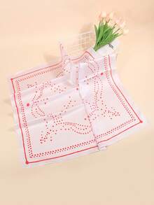 1 chiếc khăn quàng cổ giả lụa in họa tiết, đa năng dùng làm băng đô/khăn trùm tóc, phù hợp sử dụng hàng ngày. - Trắng và đỏ - Xem 3