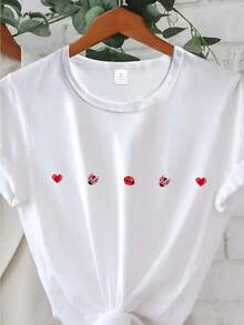 1pc Womens Cute Pink Ladybug & Red Heart Print Round Neck T-Shirt - High Elasticity Casual Short Sleeve Top, Machine Washable All-Season Comfort Fit Tee, Ladies T Shirts, Seasonal Fashion, Playful Design, Nontransparent Fabric - trắng - Xem 1