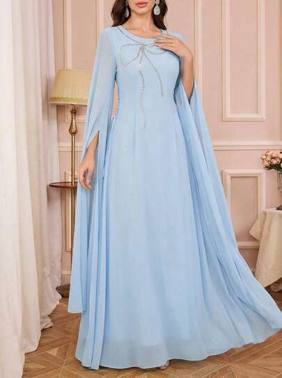 Solessence Vestido maxi elegante de mujer con cuello redondo, manga extra larga, decoración de perlas con forma de mariposa y lazo en la cintura lateral de un solo color