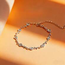 1件S925银玫瑰设计手链，优雅精致，适合日常佩戴，是送给爱人的精美礼物。 - 銀色 - 查看 10