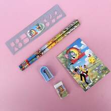 华纳兄弟六件套文具套装，包含2支铅笔、1个卷笔刀、1块橡皮、1个笔记本、1把尺子，适合作为派对礼物、生日礼物、返校礼物或粉丝礼物。 - 多色 - 查看 8