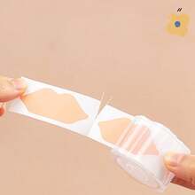 1 Box (30pcs) Multi-Function Anti-Friction Pads, Invisible Skin-Colored Heel Grips, Easy-Tear Anti-Chafing Stickers, Portable Foot Care Protectors For High Heels, Sneakers, Hands And Toes - Lip-shaped Anti-abrasion Pads - View 6