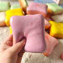 1个超柔软黄油吐司造型捏捏乐减压玩具 - 生日、节日、圣诞节、万圣节的完美礼物 - 彩色 - 查看 11