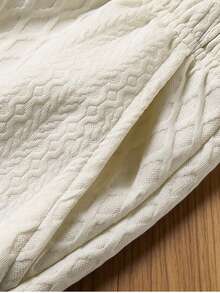 Bộ áo polo và quần short nam bằng vải jacquard có họa tiết, thích hợp mặc đi làm và đi nghỉ mát. - Màu be - Xem 6