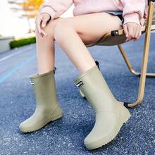 Botas de Chuva Impermeáveis de PVC Femininas, Sapatos Impermeáveis para Uso Externo, Botas de Chuva Minimalistas Antiderrapantes e Confortáveis para Deslocamento, Botas de Pesca Masculinas de Cano Médio, Todas as Estações - Verde Limão - Visão 5