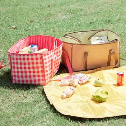 户外野餐垫，加厚可折叠露营地垫，防潮铝箔垫，适用于露营、草坪、沙滩