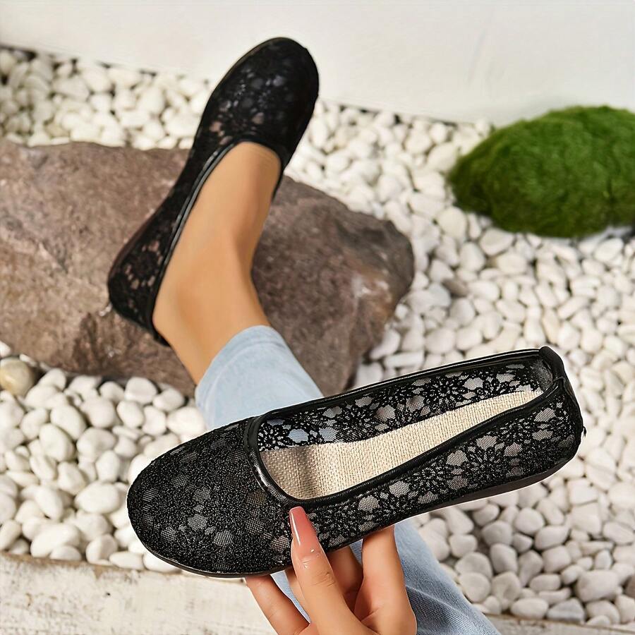 Casual Lace Flat Sandals - Black - View 1
