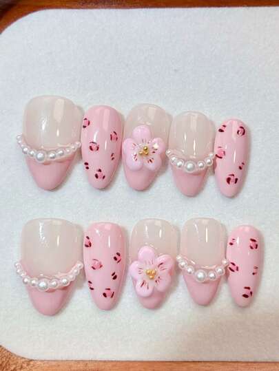 10 piezas de pegatinas de uñas con estampado de leopardo degradado resistente al desgaste, hechas a mano, decoradas con perlas de sakura 3D y diamante de imitación, parches de uñas personalizados con degradado de blanco a rosa, cubiertas de uñas con diseño único y ambiente dulce, versátiles para ir al trabajo, citas, novias y damas de honor, estudiantes, reutilizables