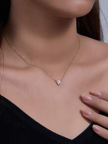 1件S925纯银极简主义镶钻颈链，配锆石心形吊坠，奢华设计 - 金色 - 查看 2