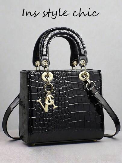 Small Trumpet Lizard Texture Large Capacity Princess Diana Single Shoulder/Crossbody Handbag, Black PU Material, External Letter Pendant, Ladies' Single Shoulder Bag, Small Square Bag (Without Card Holder)