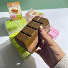 1个巧克力慢回弹玩具 - 布朗尼蛋糕造型 - 食物造型 - 慢回弹 - 柔软湿润 - 解压玩具 - 生日礼物 - 完美礼物 - 收藏品 - 彩色 - 查看 7