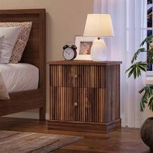 24 pulgadas de altura moderno acanalado mesa de noche con 2 cajones, Mesa de extremo lateral, Pequeño gabinete de almacenamiento acento, Mesa de cama moderna soporte nocturno, Mesa lateral de base curva estable. - Marrón - Ver 1