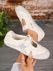 1双女士时尚简约轻便舒适可爱芭蕾舞鞋，2026新款百搭通勤休闲法式镂空防滑平底玛丽珍鞋 - 米色 - 查看 2