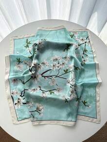 1 chiếc khăn vuông trơn màu dành cho nữ, kích thước 70x70cm, kiểu khăn tay. - Màu xanh Bạc hà - Xem 2