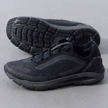 Women's New Cushioned Lightweight Training Sneakers - Black - View 2