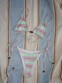 Bộ bikini nữ mùa hè mới, kẻ sọc, thời trang, gợi cảm, thích hợp cho kỳ nghỉ biển, hẹn hò, dự tiệc. - Màu Hồng  San hô - Xem 1